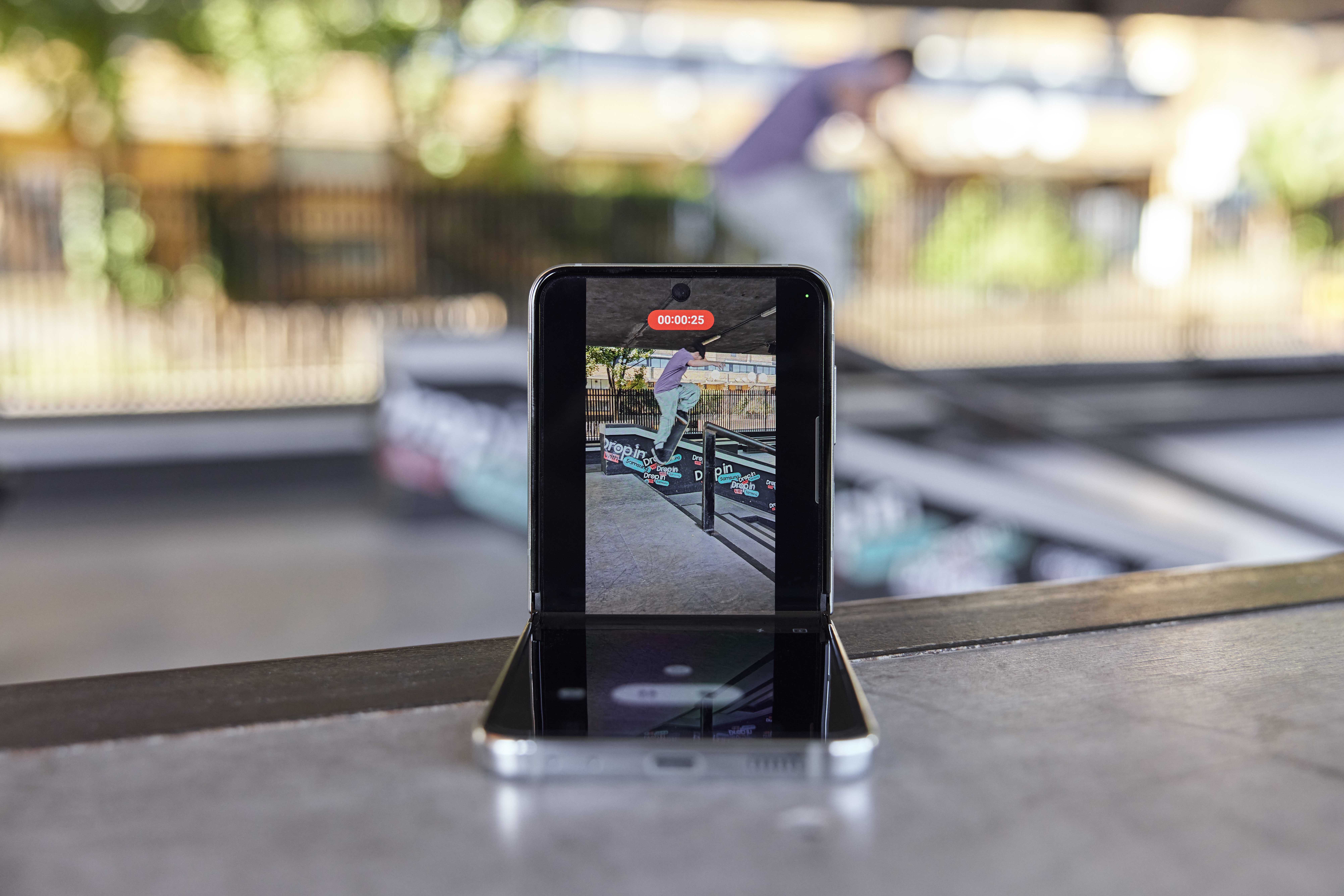 Samsung's partnership will use the new Galaxy Z Flip5 to capture skateboarders' moves in real time